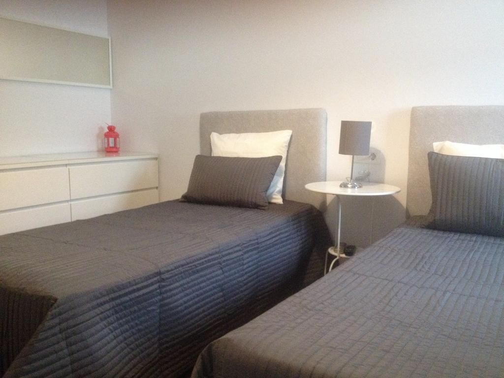 Hostal Montilla Sotogrande Torreguadiaro Extérieur photo